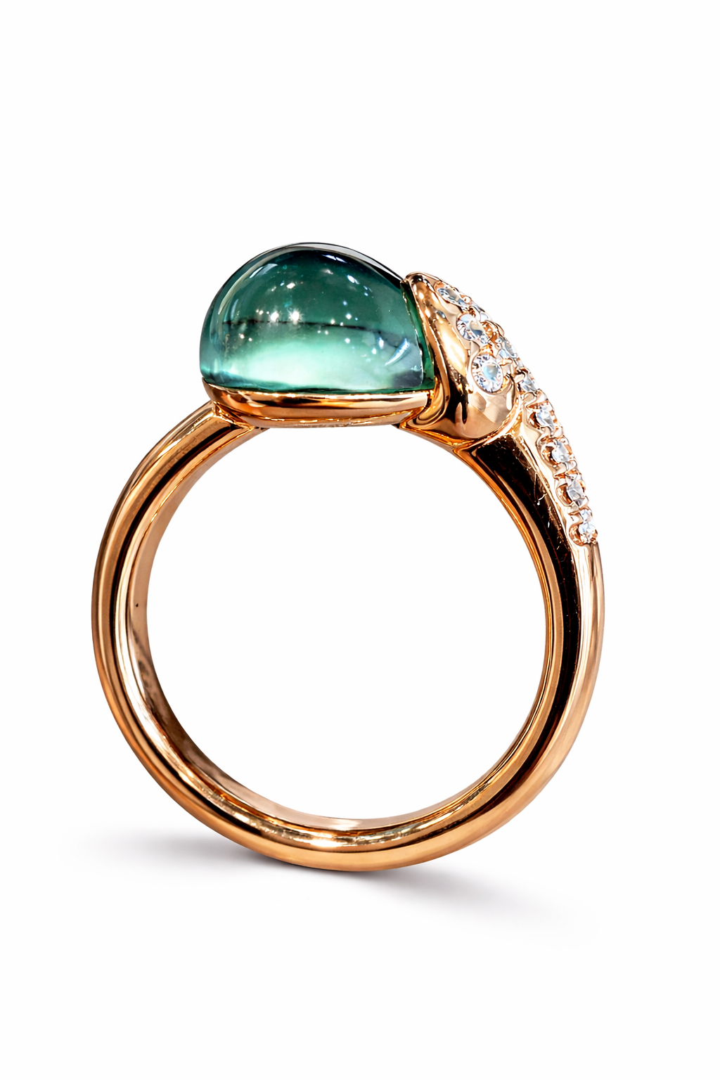 Anillo moonstone en oro rosa y diamantes