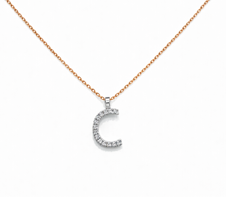 Colgante Letra C en Oro Blanco con Diamantes
