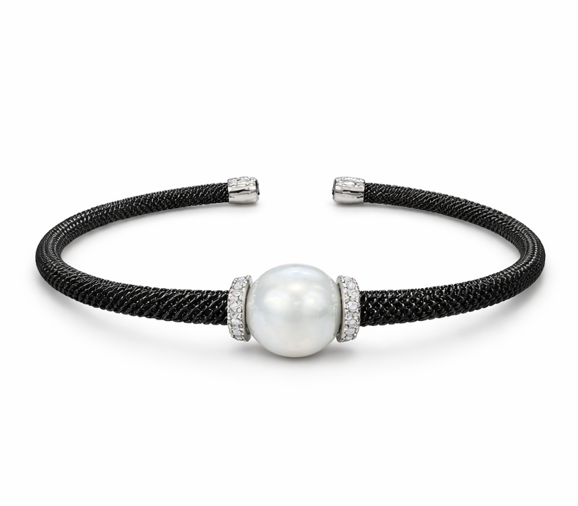 Pulsera Abierta de Oro Blanco con Perla y Diamantes