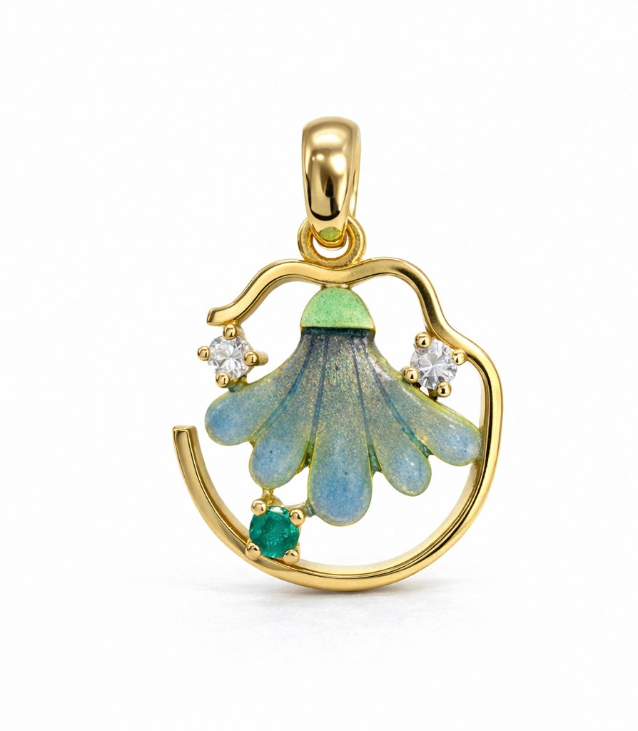 Charm Oro Amarillo con Esmeralda, Diamantes y Esmalte Artesanal