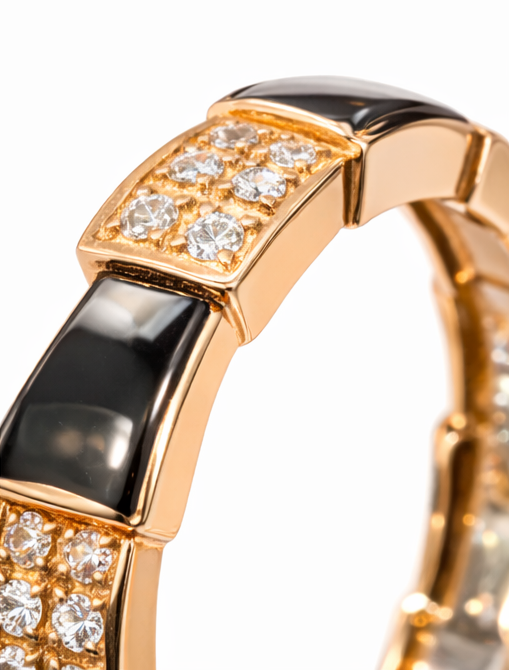 Anillo oro rosa con diamantes