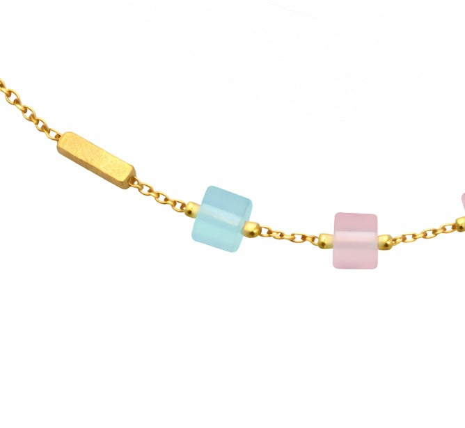 Colgante de Oro Amarillo con Calcedonia Azul y Cuarzo Rosa