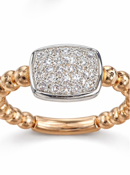 Anillo de oro bicolor con diamantes